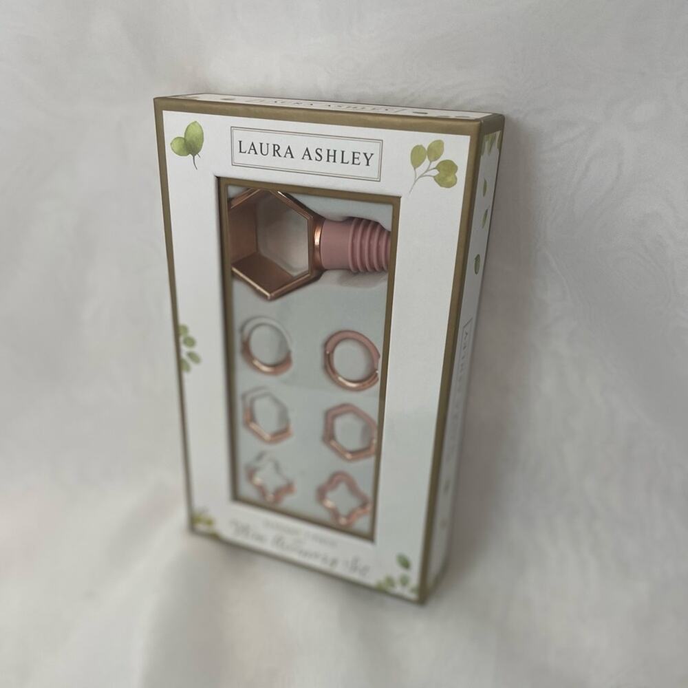 Laura Ashley Elegant 7 Piece Wine Accessory Set New Gift Party Wedding